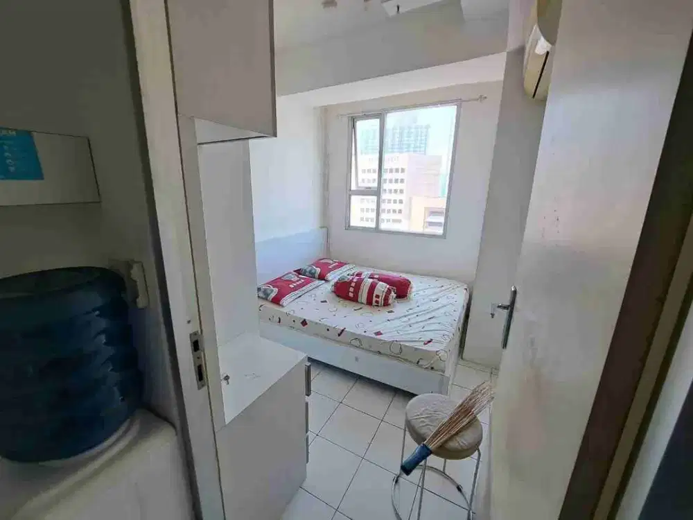 Menteng Square disewakan bulanan minimal 6 bln furnished 2 bedroom