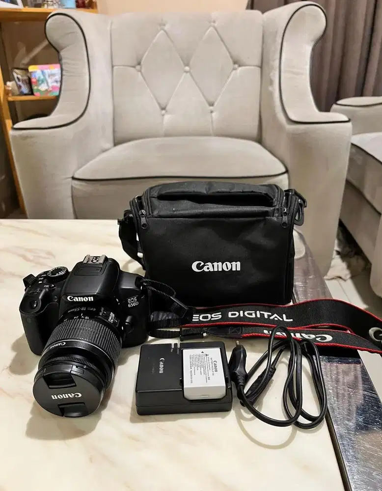 Camera DSLR Canon 650D