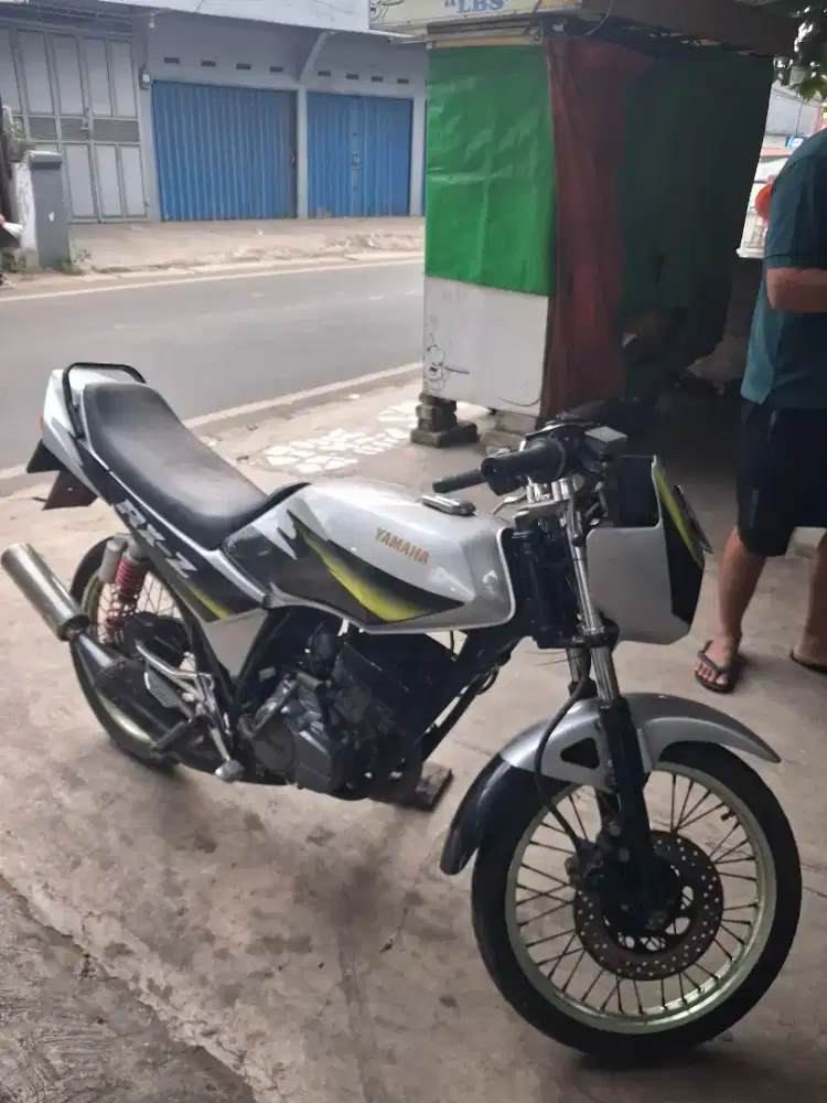 Dijual Yamaha RXZ tahun 1996
