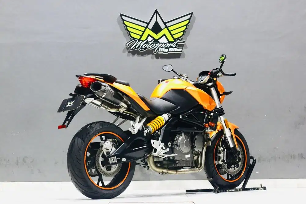 Benelli bn600 2021 like new himalaya er6n KTM Duke390