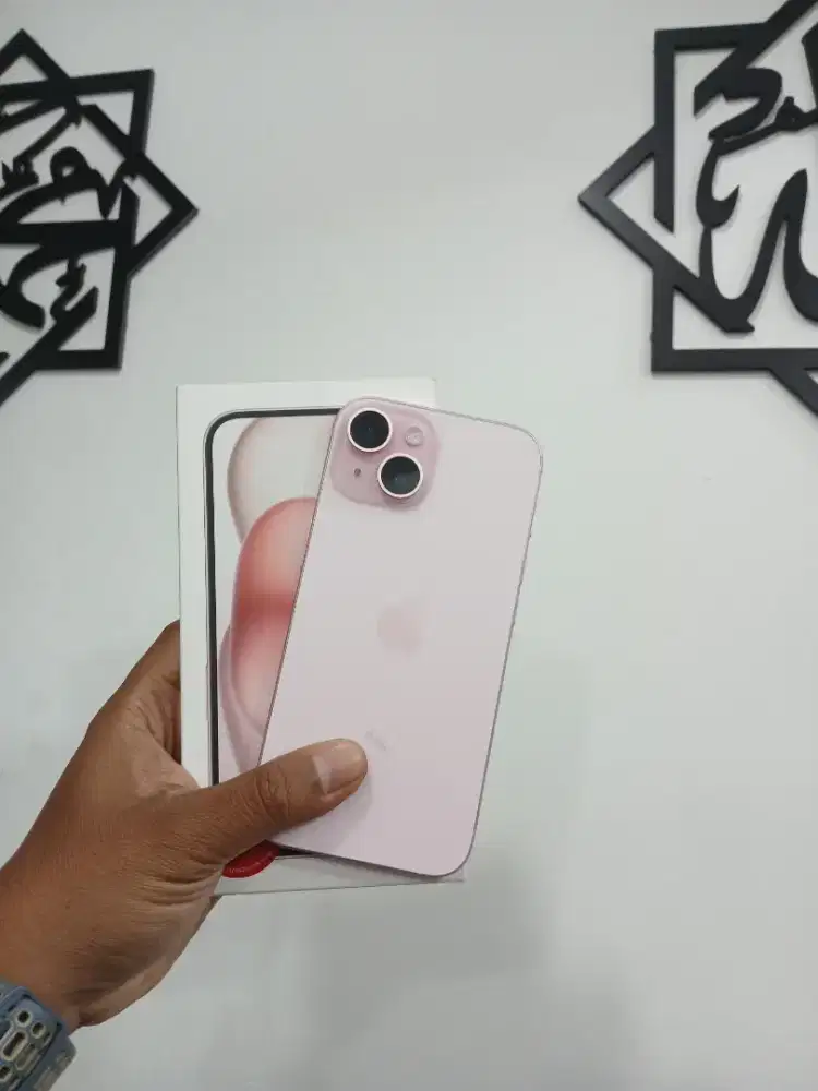 Iphone 15 128 ibox BH 100% garansi panjang