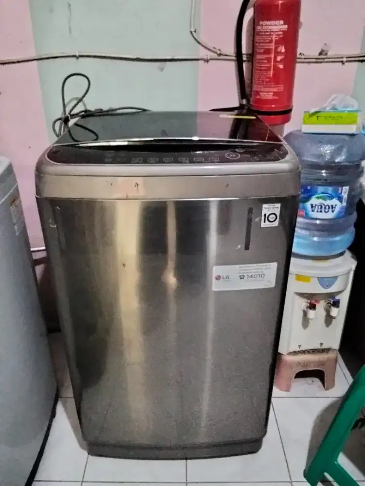 MESIN CUCI TOP LOADING / PINTU ATAS LG 12KG T2112SSAV