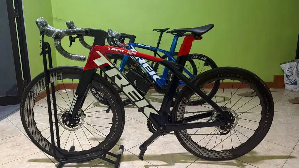 Sepeda Trek slr gen 8