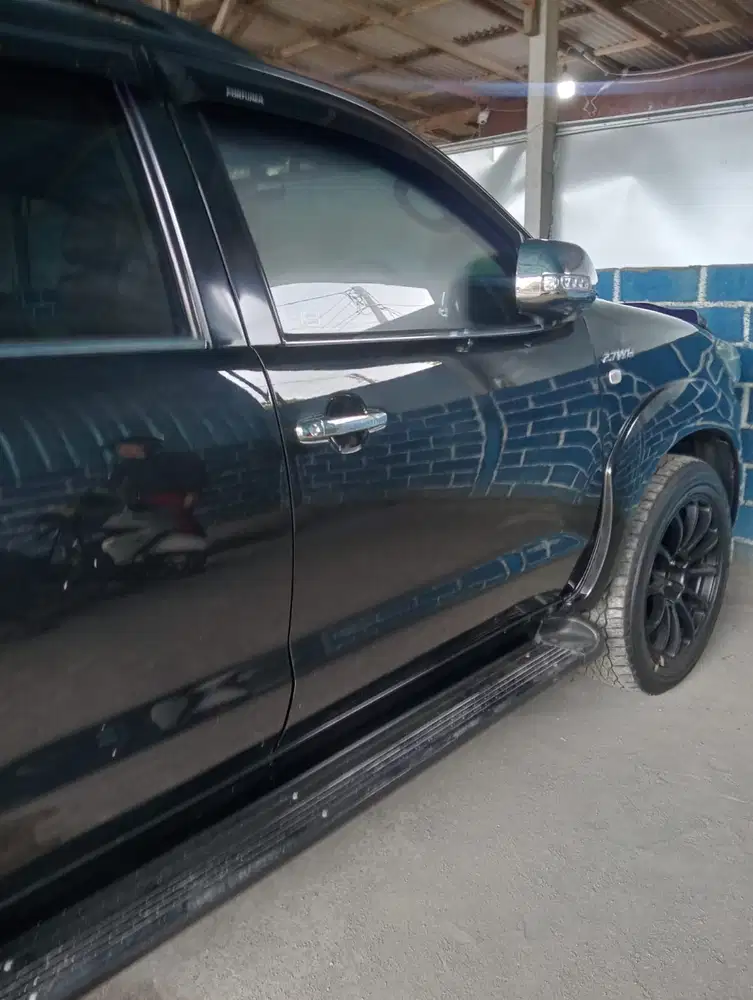 Toyota Fortuner 2010 Bensin