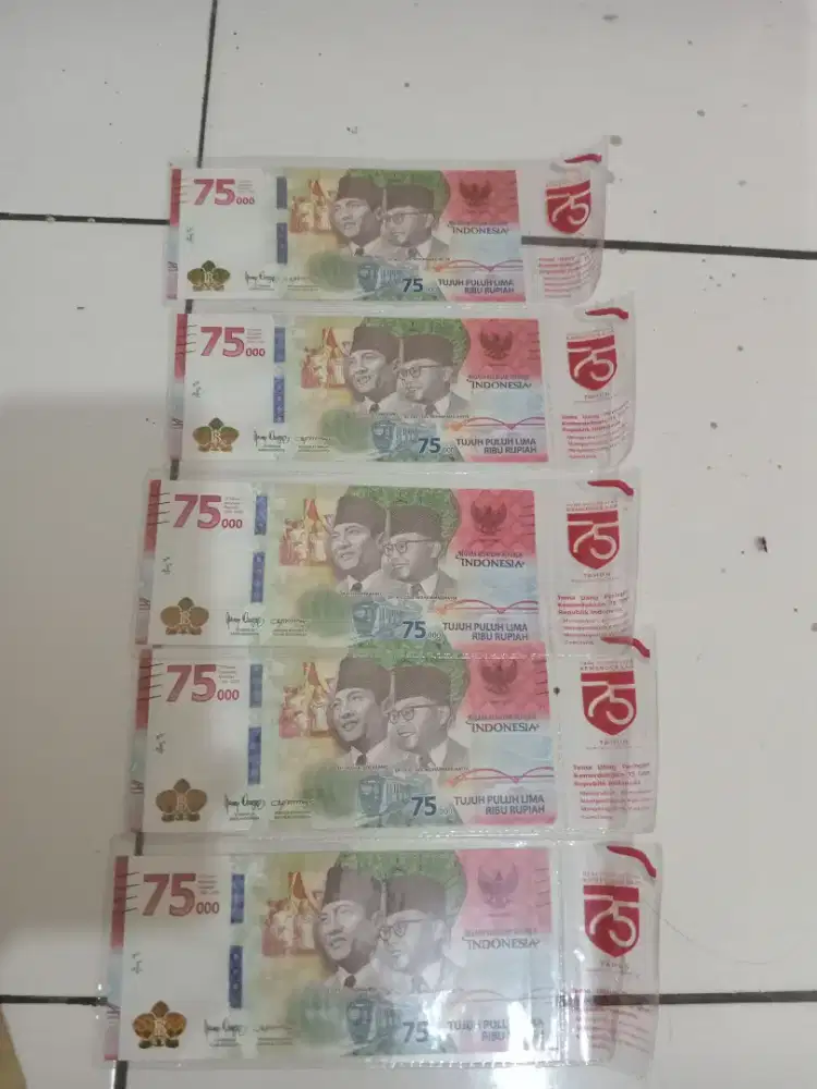 barang kali ada yg minat uang 75rb