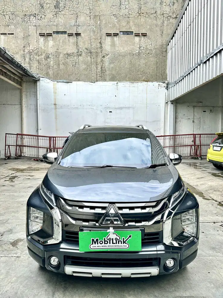 DP 1 JT, PAJAK 12-2026, MITSUBISHI XPANDER CROSS 1.5L 4x2 AT 2019