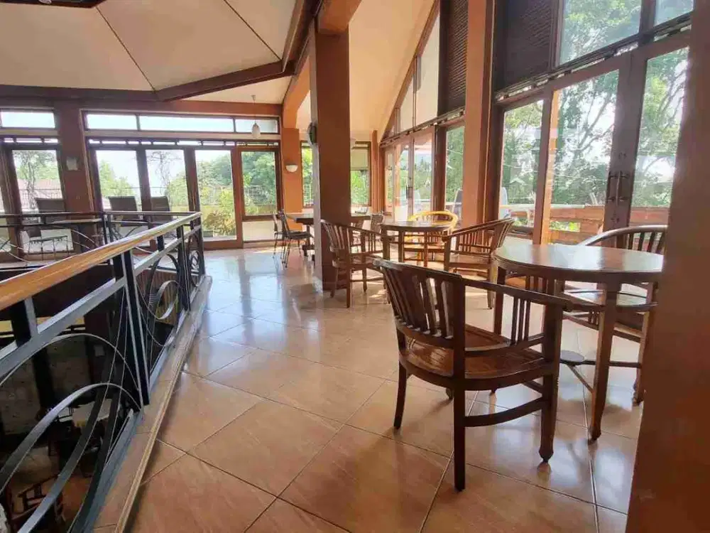 Jual Rumah/ Vila/ Cafe