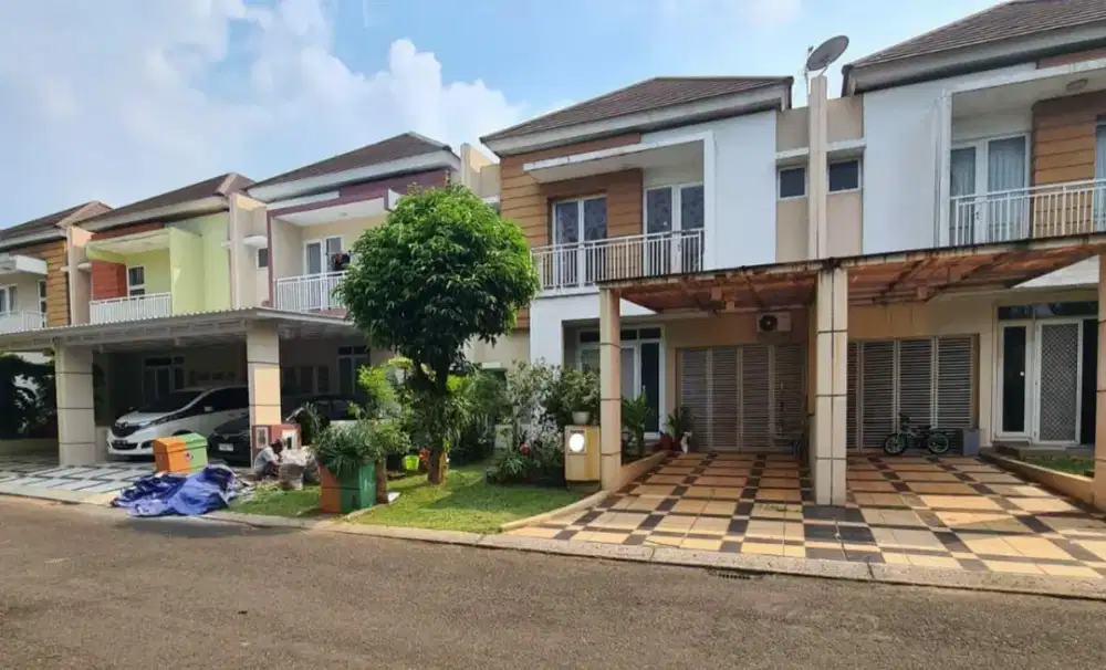 Rumah dekat mall di Lotus Summarecon Bekasi