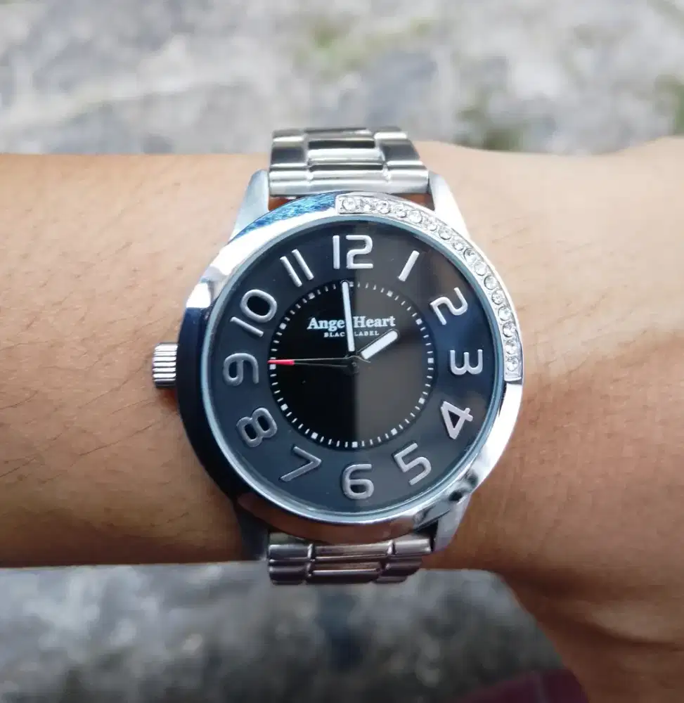 Jam tangan Angel Heart black label