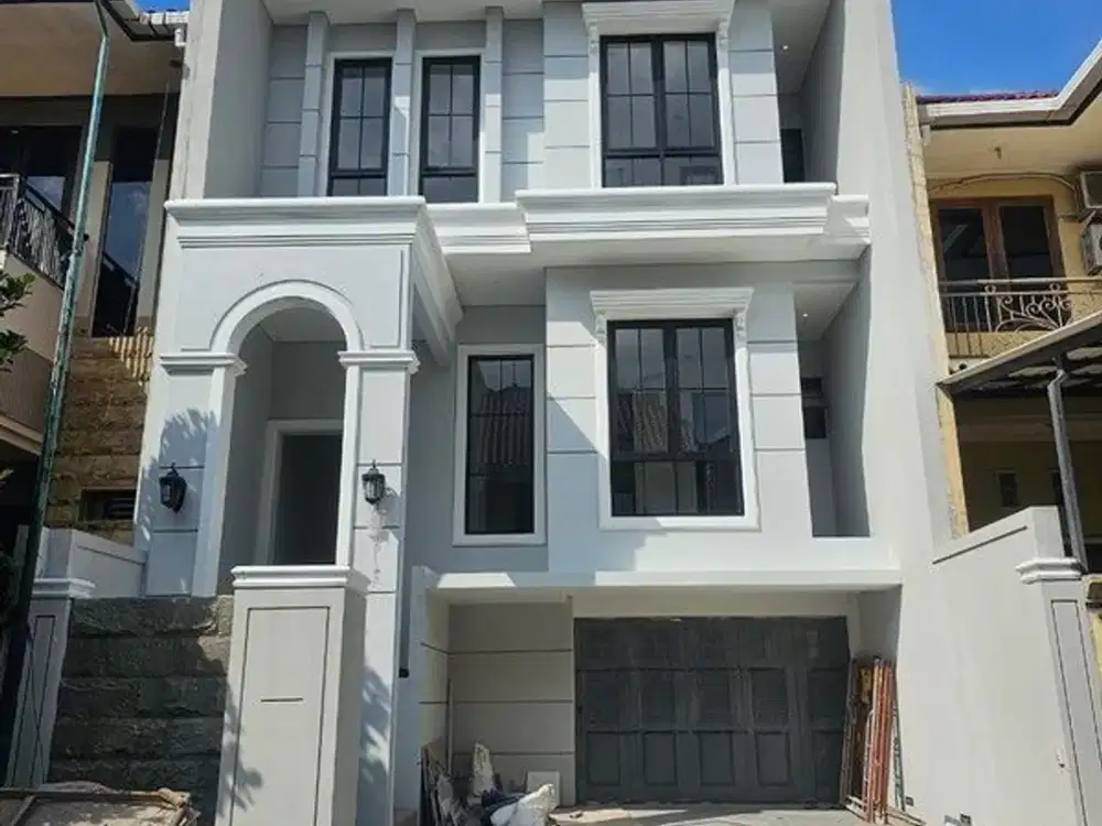 Dijual Rumah Graha Famili American style New Gress