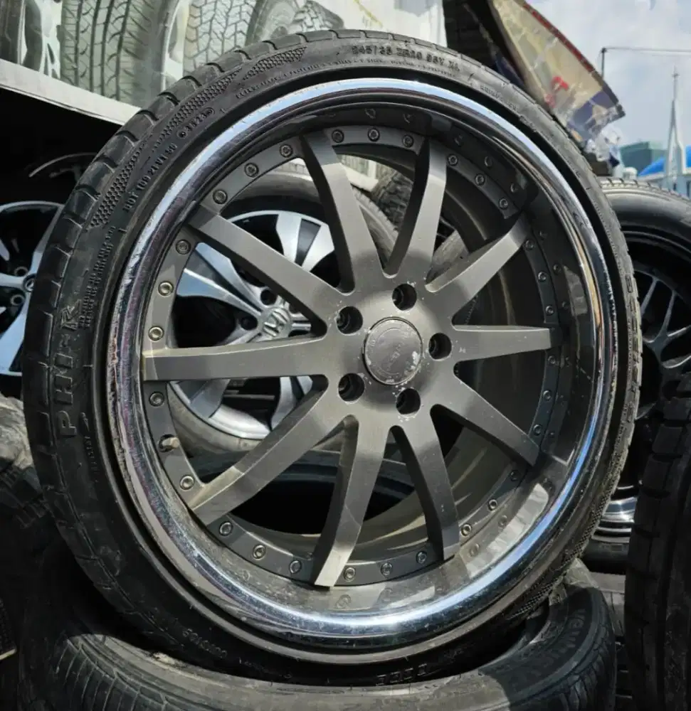 Velg Genosis R20 PCD5x114 Grey Polish. Lebar 8.5 ET 45. Velg Ban 4pcs