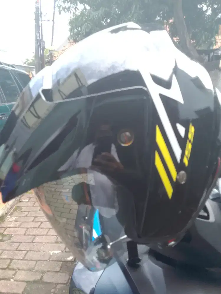 Helm Yamaha aerox 2025