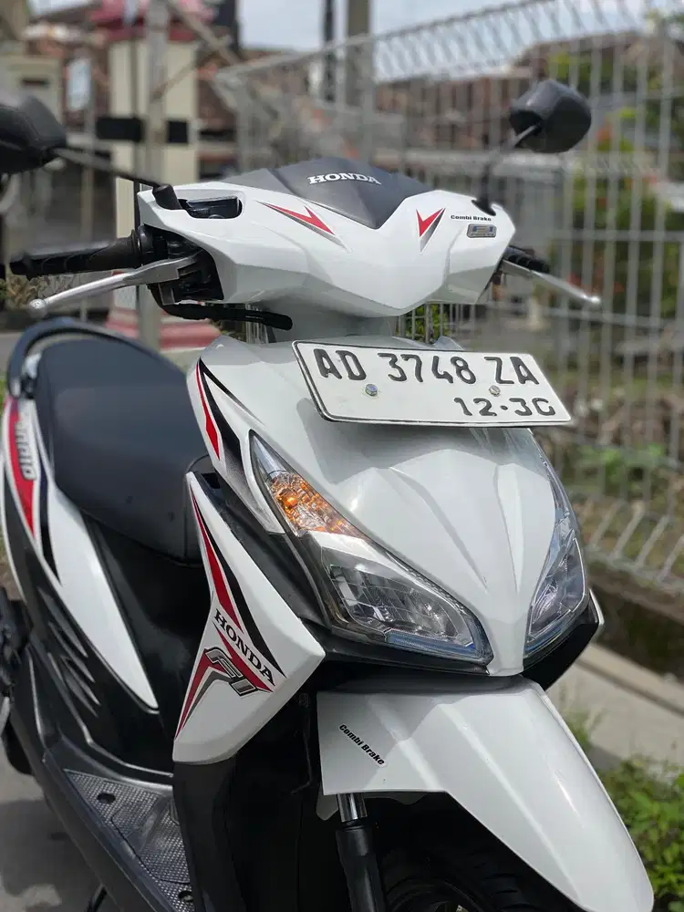 Honda Vario 110 LED FI ESP 2015 White Red