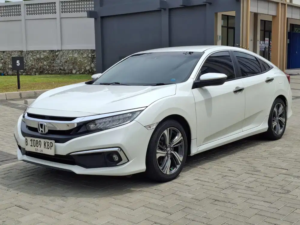 Honda Civic 2019 Bensin