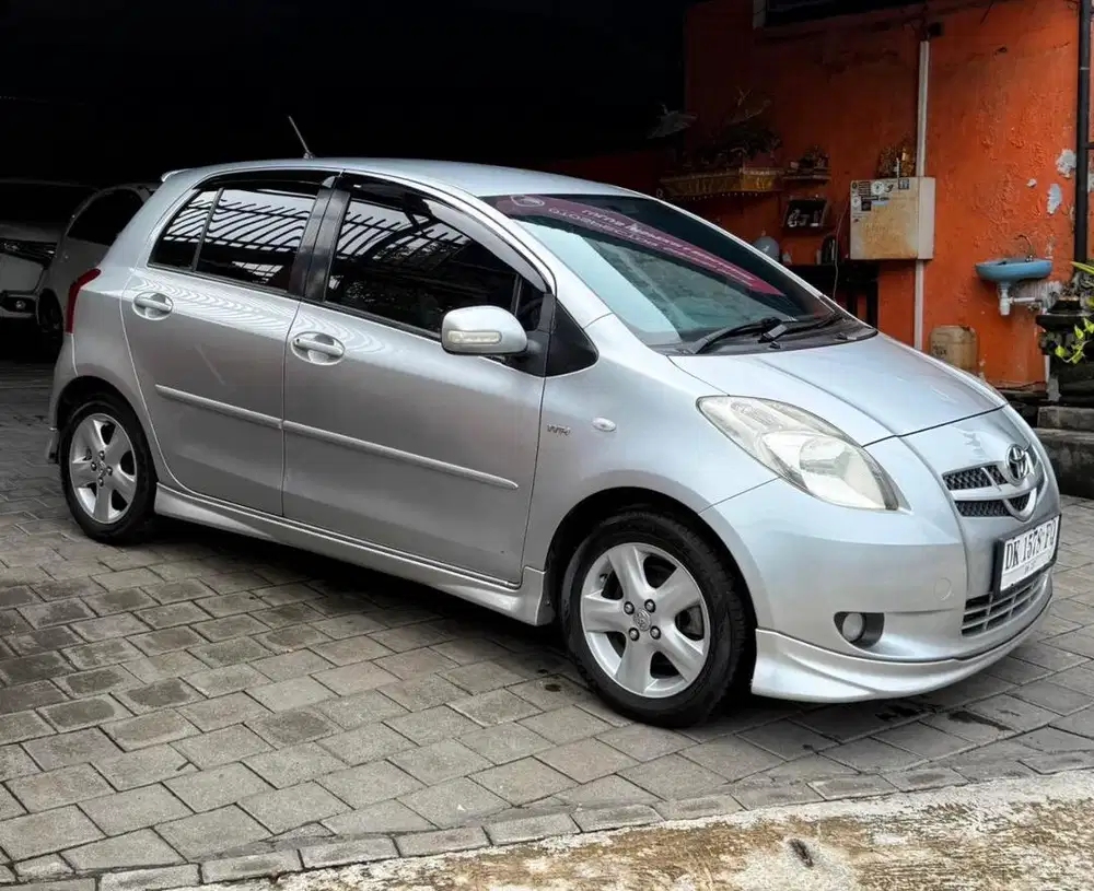 Dijual Yaris th 2007