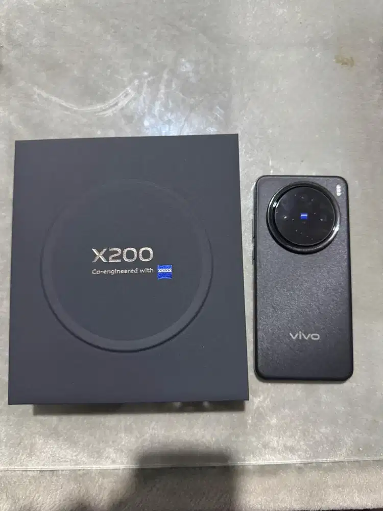 vivo x200 kondisi mulus