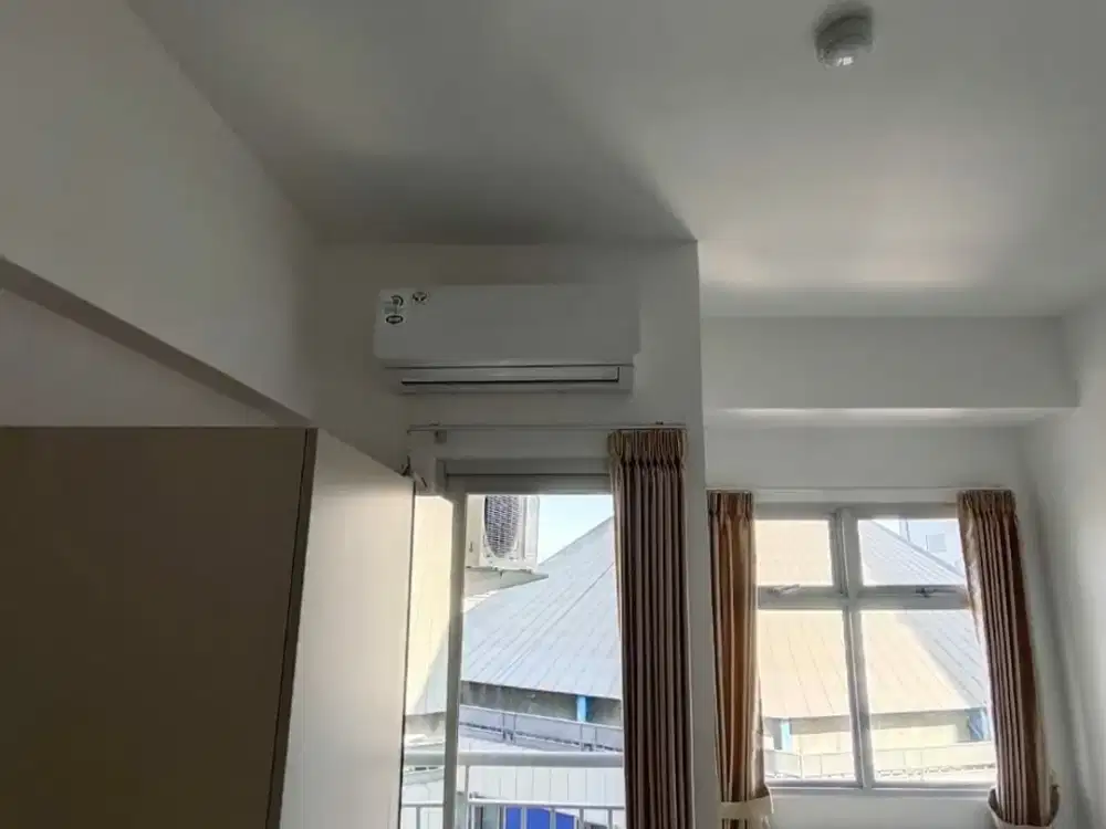 DISEWAKAN APARTEMEN GUNAWANGSA MERR TOWER B LANTAI 15 - FURNISHED