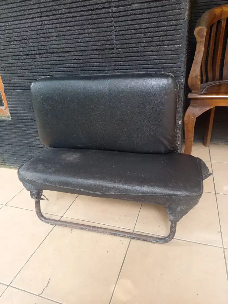 Jok lipat belakang kijang