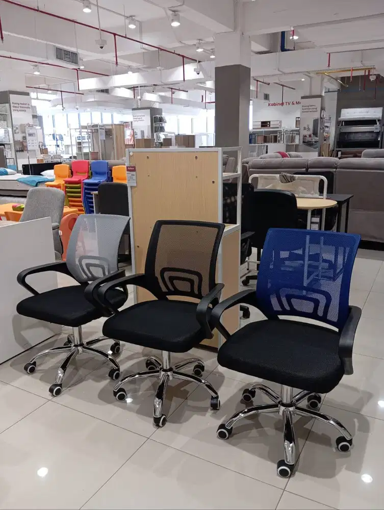 Kursi Kantir Lyon Selma