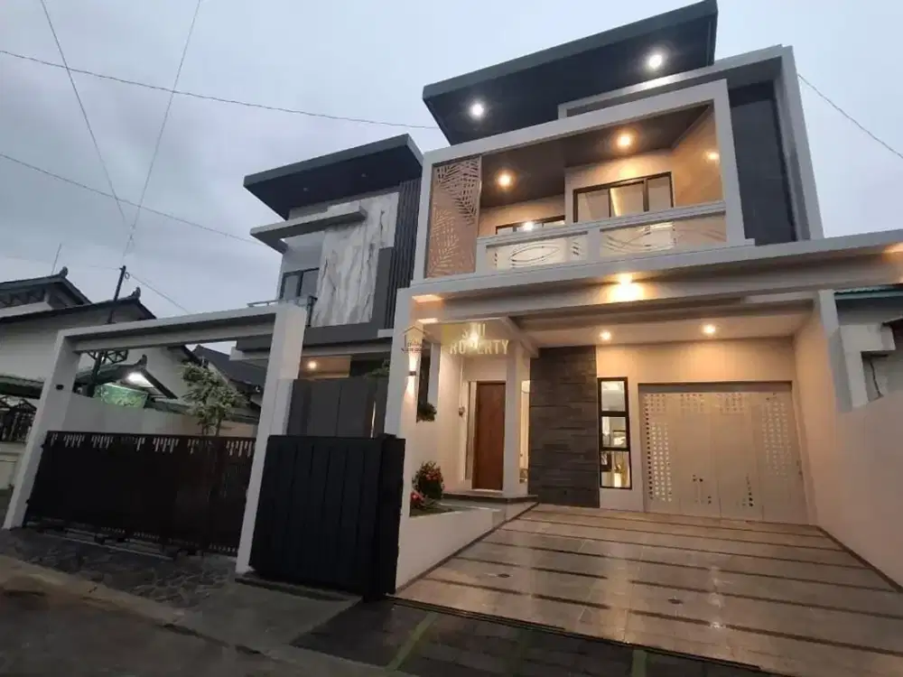 RUMAH BARU MEWAH 2 LANTAI SIAP HUNI DI NGAGLIK