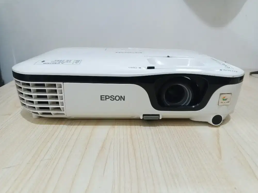 Epson eb x12 HDMI rerang normal