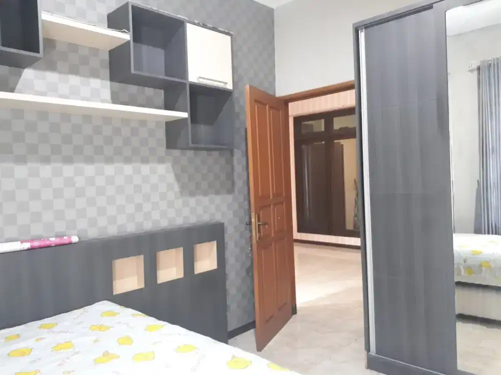 DISEWAKAN RUMAH DHARMAHUSADA MAS