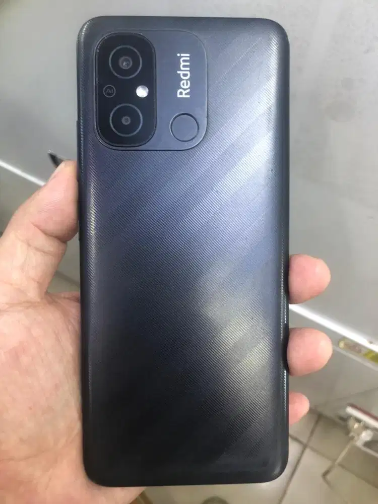 Dijual redmi 12c 8/128 ex resmi mulus