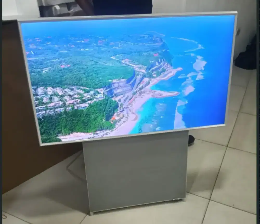 TV Samsung LED SERO