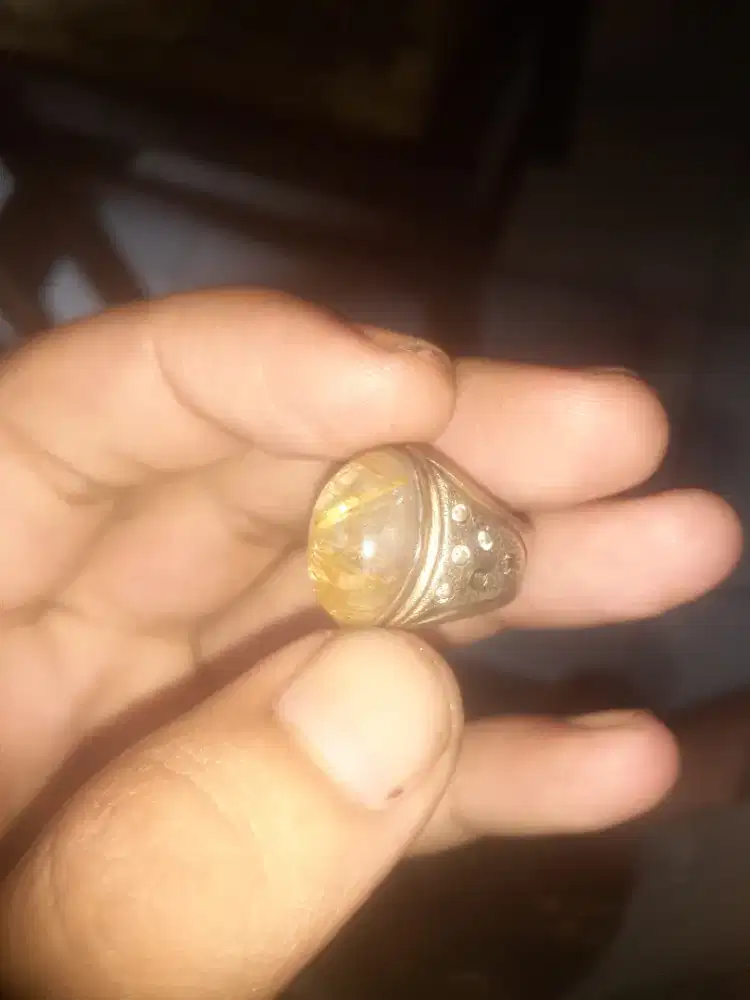 Rambut sedana perak swasa murmer