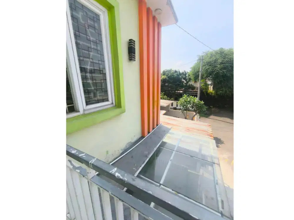 Dijual Rumah 2 Lantai di Depok, Jawa Barat.