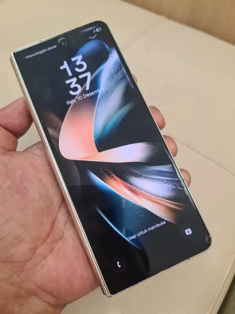 Samsung fold 4 256gb fullset mulus