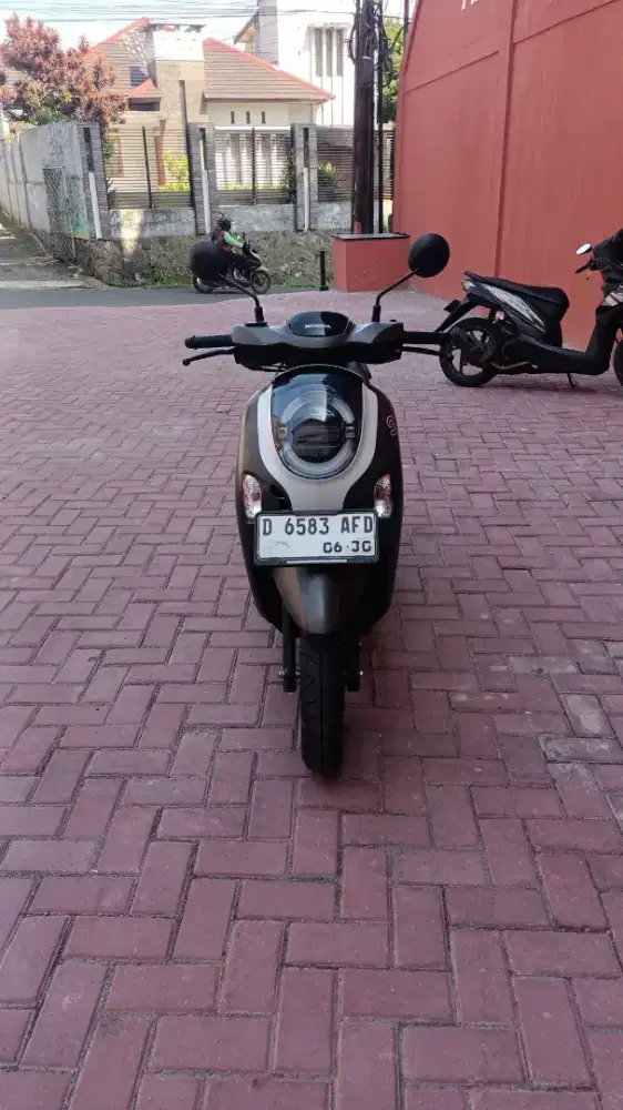 Honda Scoopy fashion
