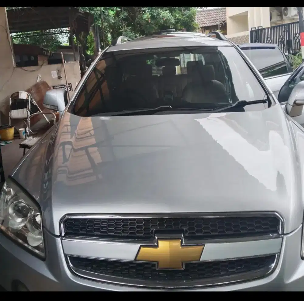 Mobil Bekas Chevrolet Captiva 2011