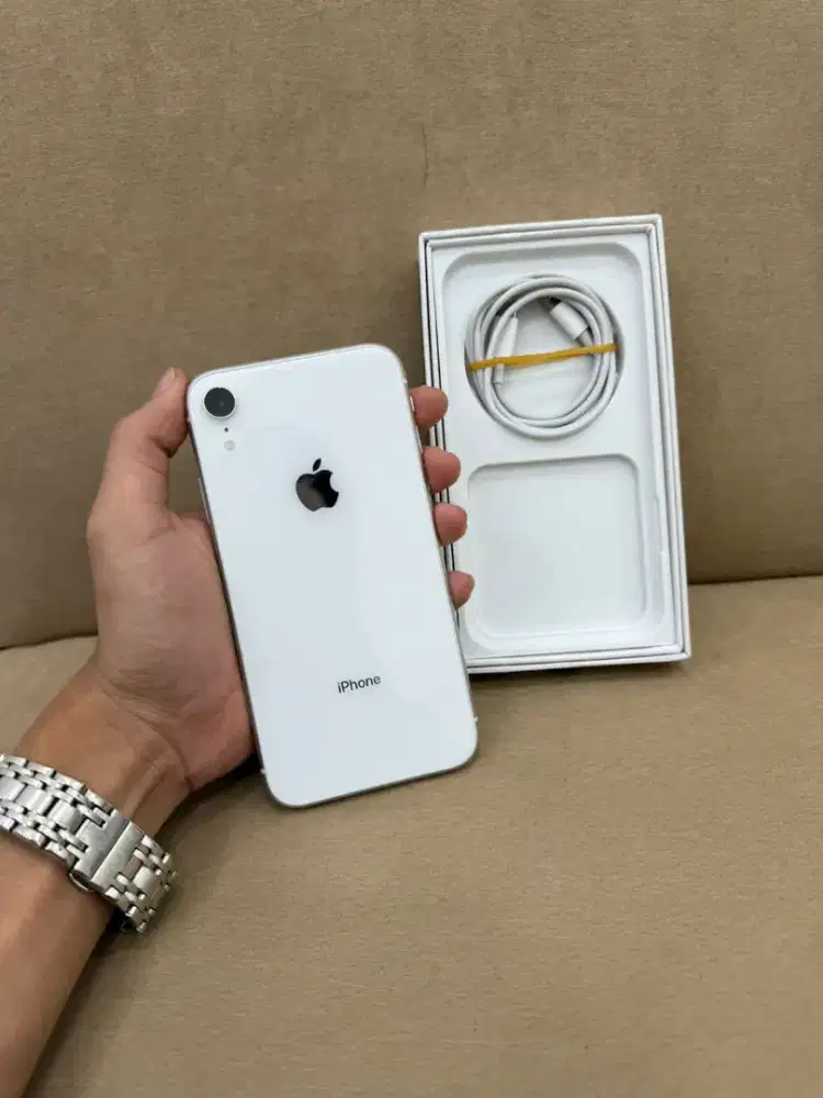 iPhone xr 128 bh 86 inter al opp