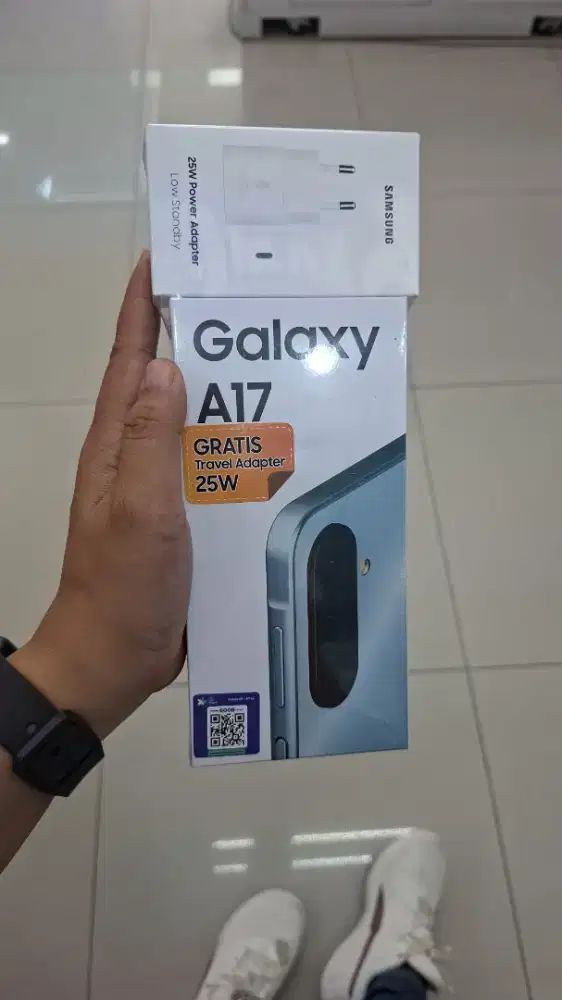 Samsung a17 8/128gb