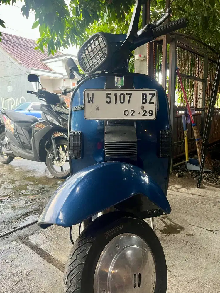 Dijual Santai Vespa Exclusive 1994