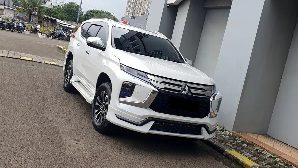 [ GARANSI 5TH ] Mitsubishi Pajero Sport Dakar 2.4 Bodykit 2022/2023