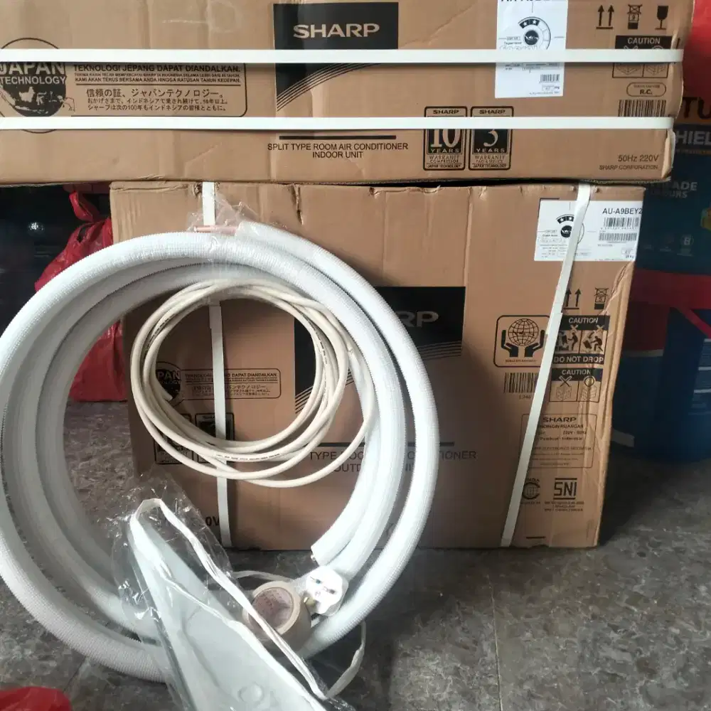 AC Sharp 1 PK Lengkap dan baru