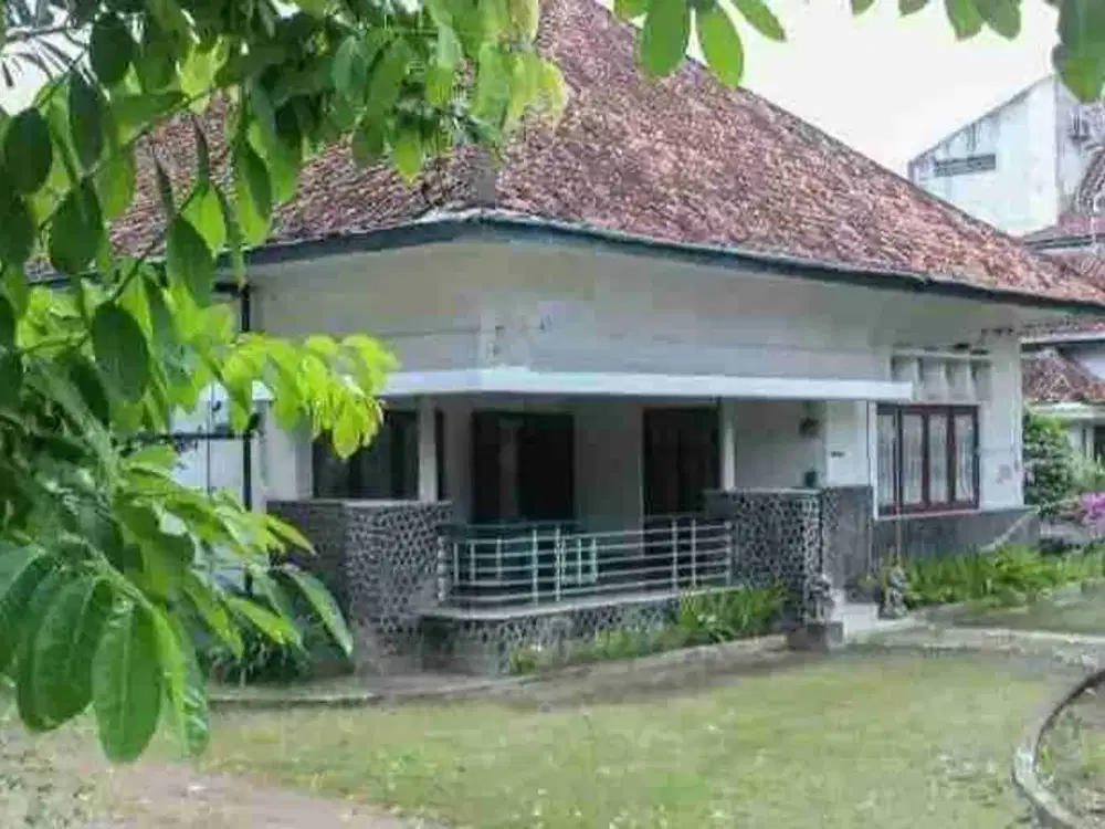 Dijual Tanah Bonus Bangunan Kolonial Belanda Jln Jendral Sudirman Jogja.SANGAT LANGKA