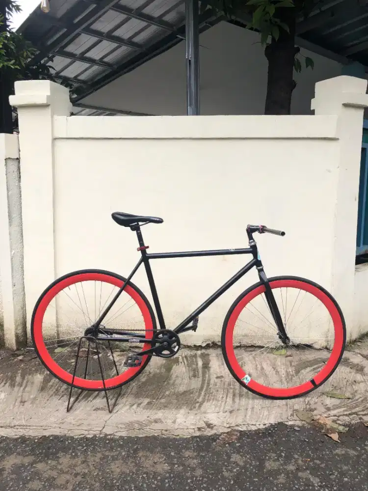 Sepeda fixie siap gowes