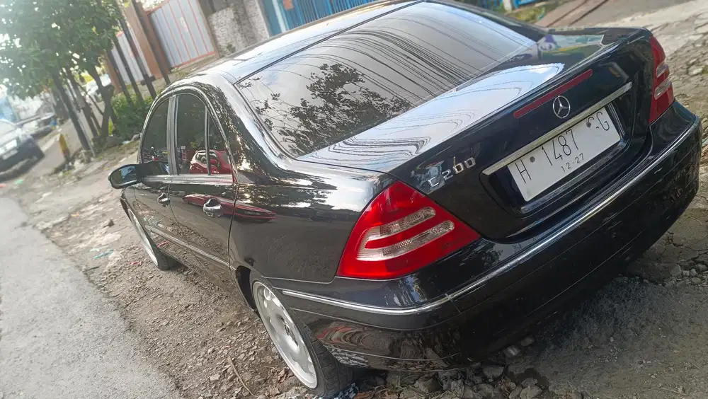 Mercedes-Benz C200 2002 Bensin