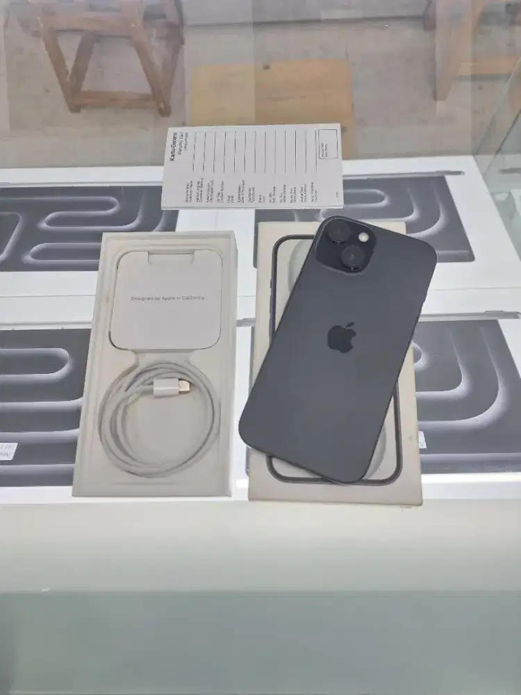 Second IPhone 15 128GB Black IBOX Garansi ON Mulus Fullset Nego
