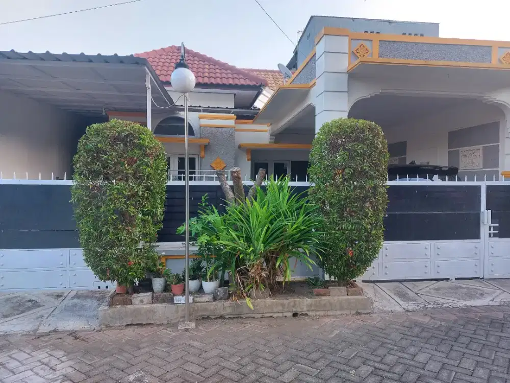 Dikontrakkan Perumahan Istana Bestari Blok AC No 4