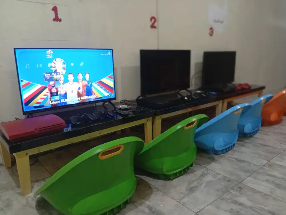 Meja Lesehan & Kursi Lesehan