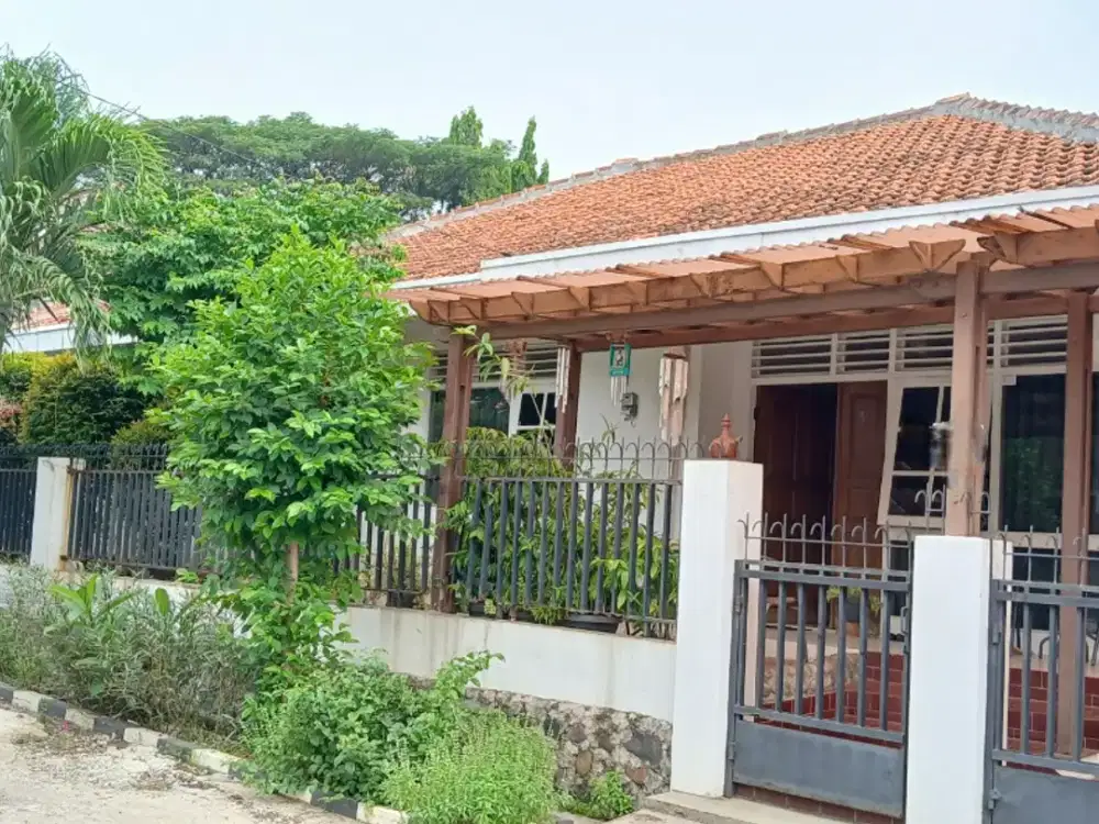 Rumah 1 Lt Strategis Blok A - Megapolitan Cinere