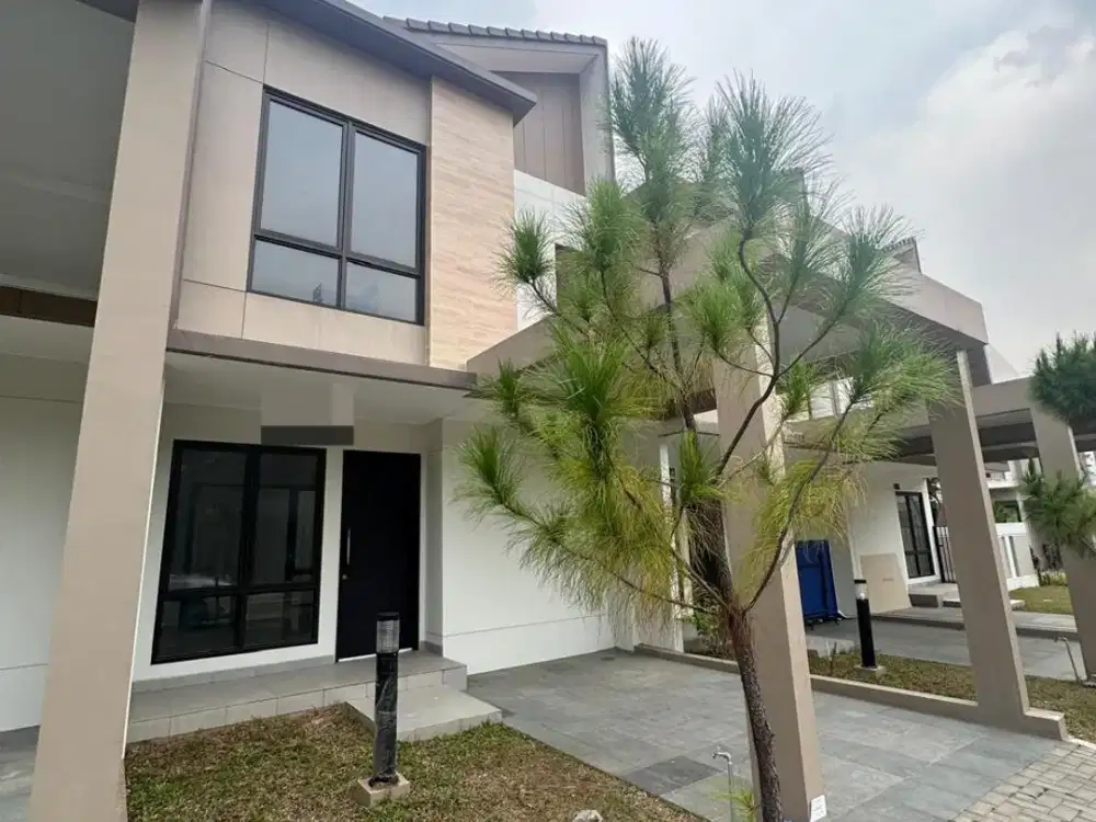 Di Jual Rumah Strategis di Podomoro Golf View