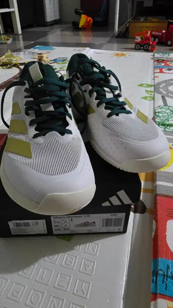 Sepatu Tennis Adizero Ubersonic 5