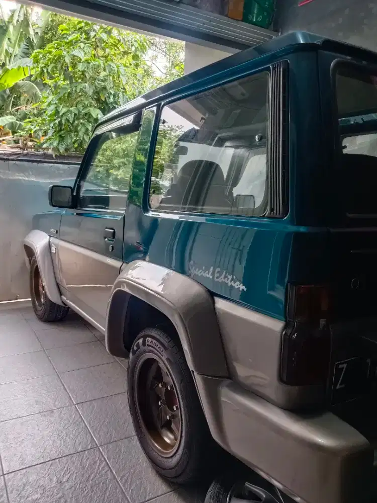 Daihatsu Feroza 1994 Bensin