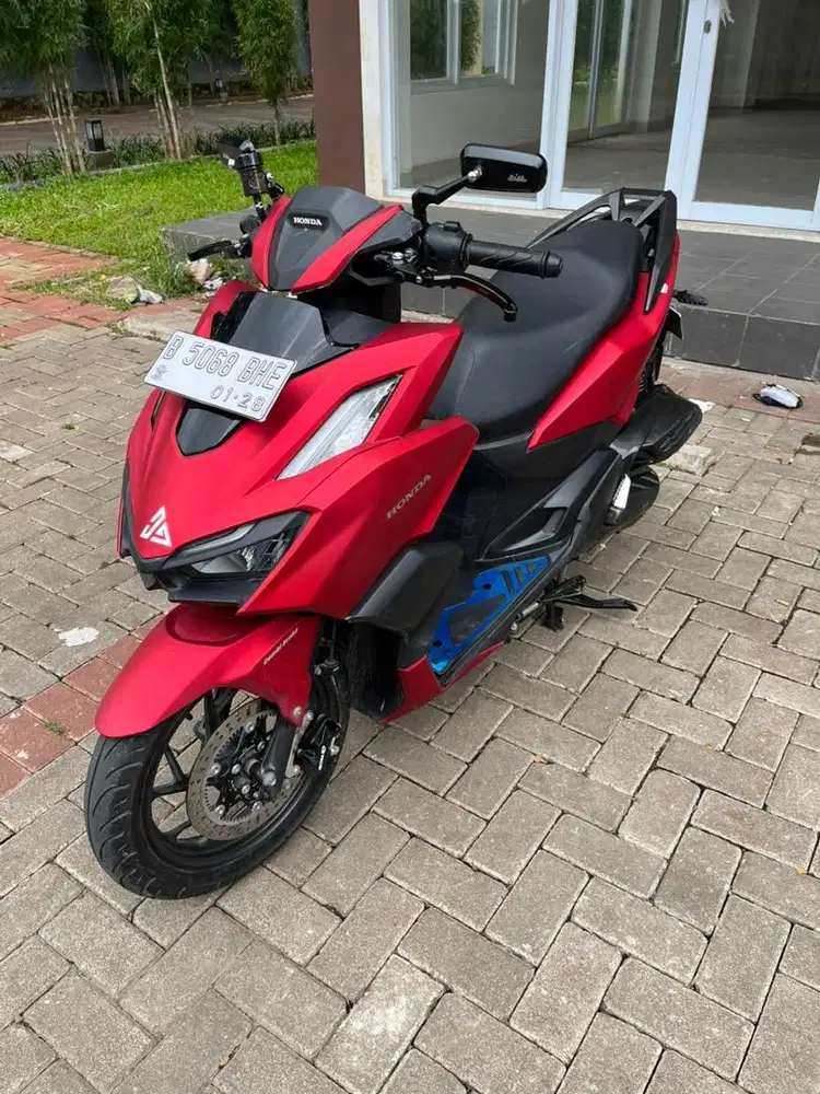 Honda Vario 160 Cbs Merah Doff