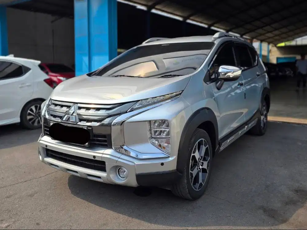 (TDP 29 JUTA) Mitsubishi Xpander Cross Manual 2020